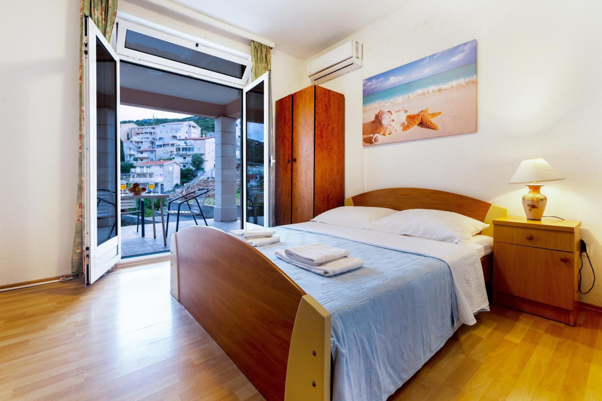 Apartments And Rooms Breeze Neum Exterior photo