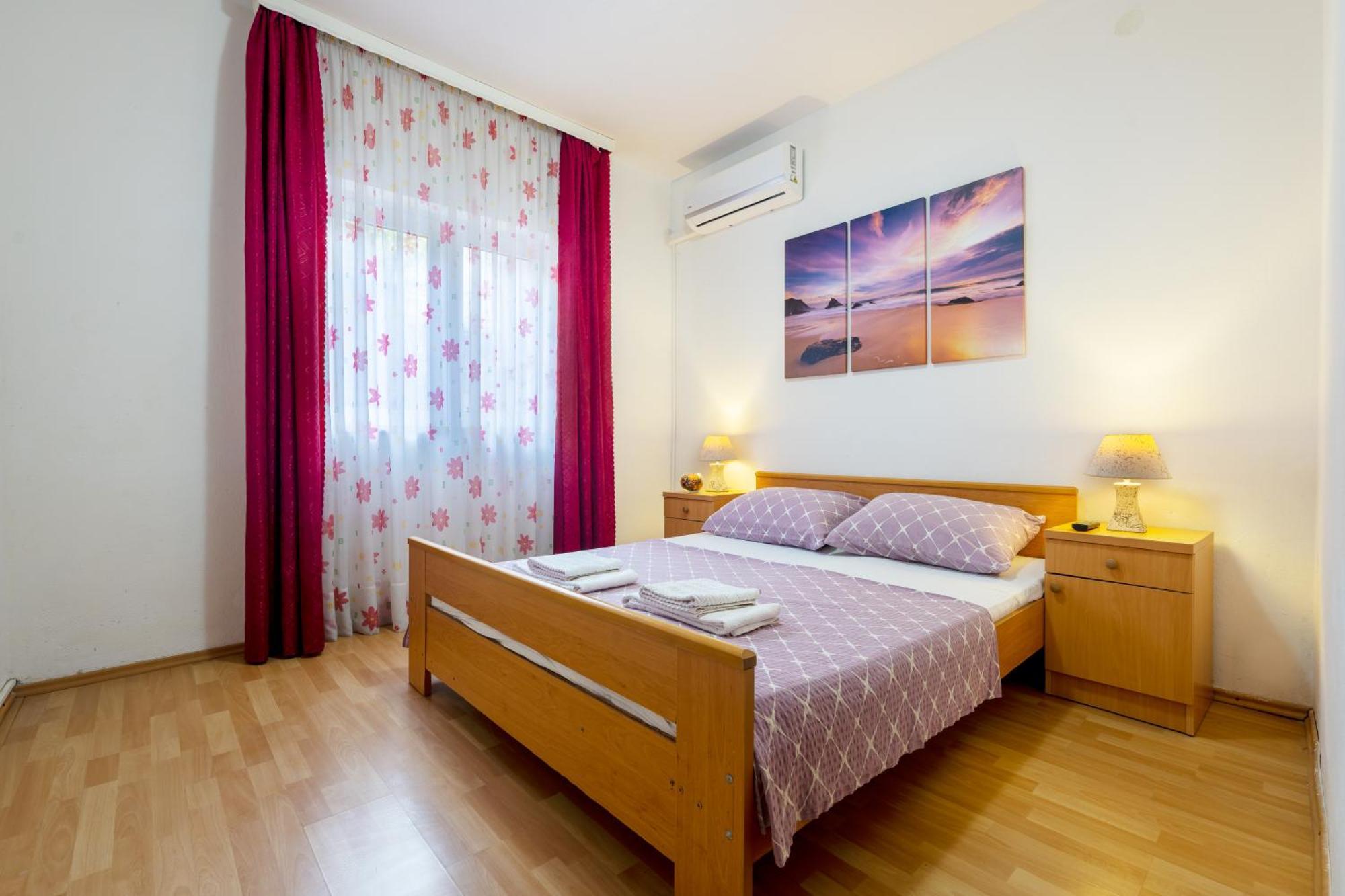 Apartments And Rooms Breeze Neum Room photo